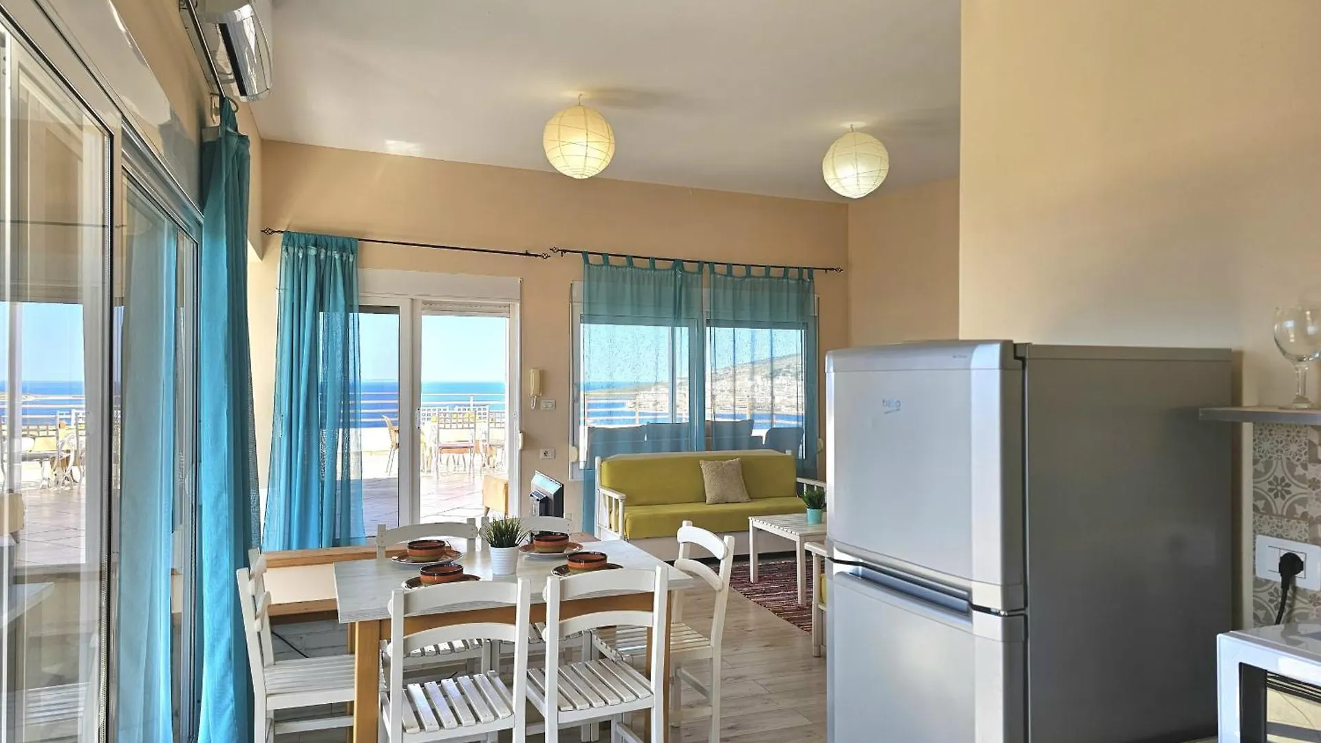 Апартаменты Sunset Penthouse Саранда