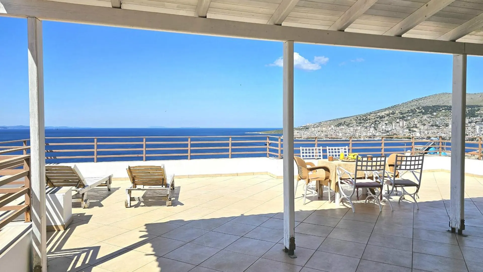 Sunset Penthouse Apartman Saranda