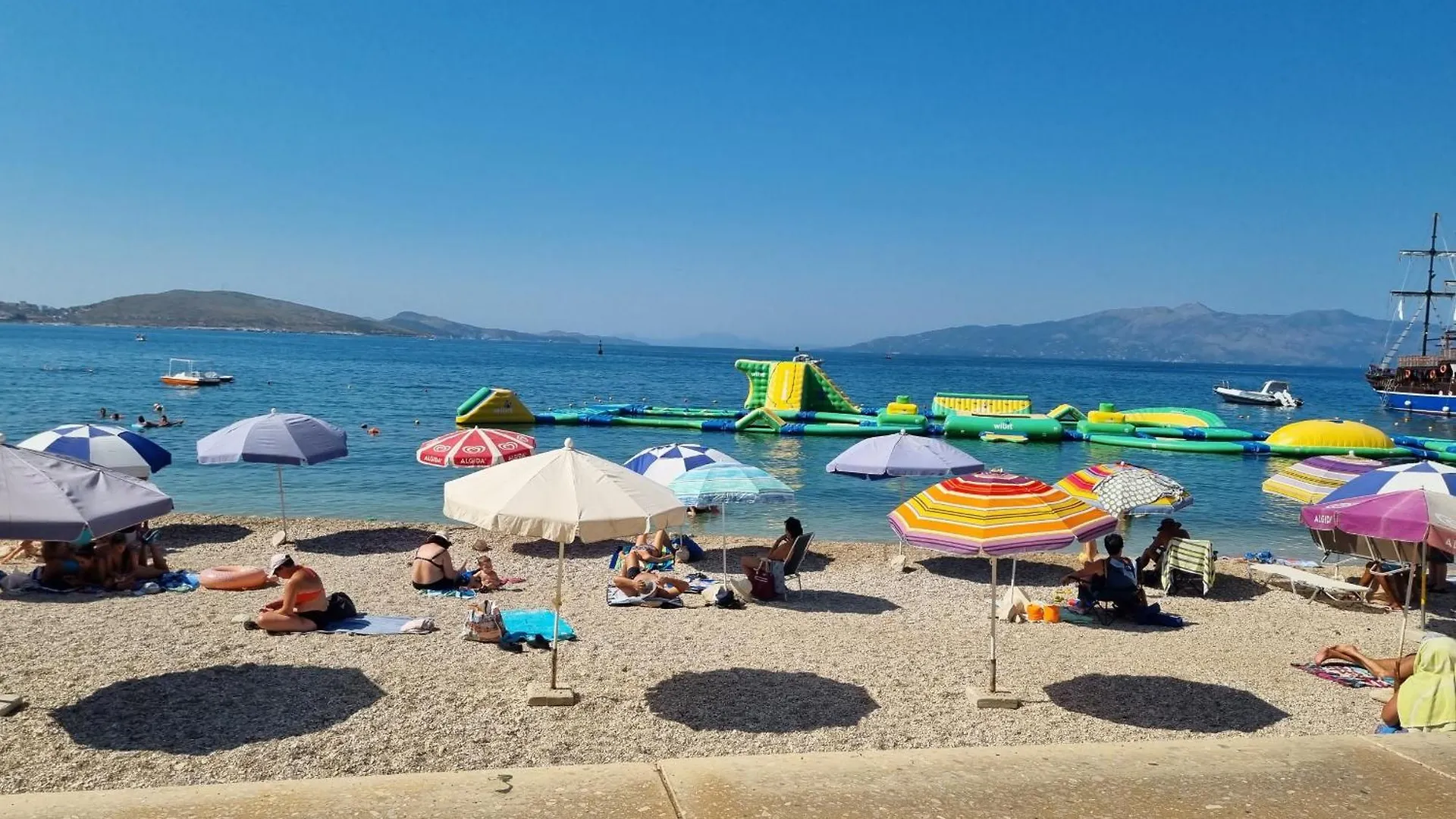 Sunset Penthouse Apartman Saranda Albánia